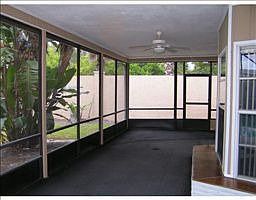 4th image of 4365 Woodtree Ln