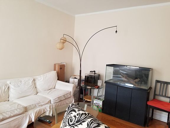 2nd image of 4800 N Hermitage Ave #48602E