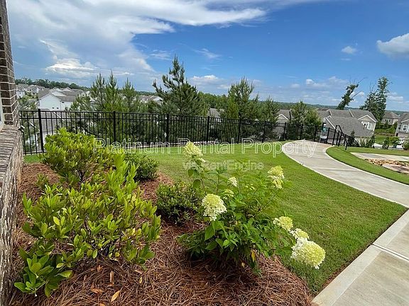5th image of 5221 Riden Ct