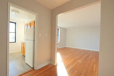 8105 Fourth Avenue, #4L