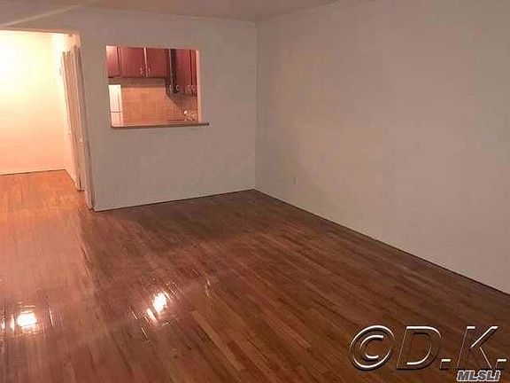 4th image of 25 Franklin Blvd APT 5T
