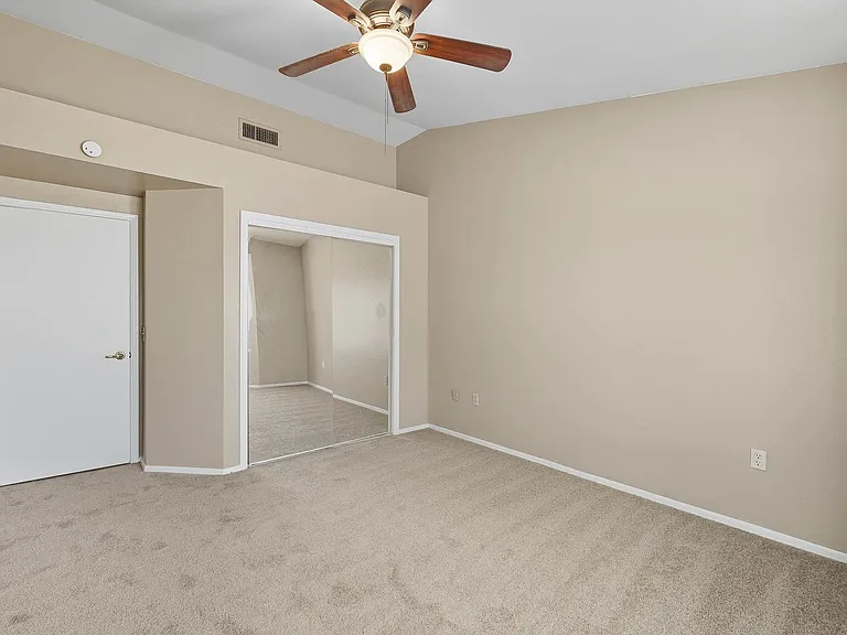 2501 Showcase Dr — Photo 16