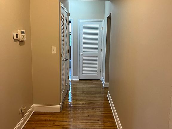 3rd image of 47-57 E Marquette St #49-3