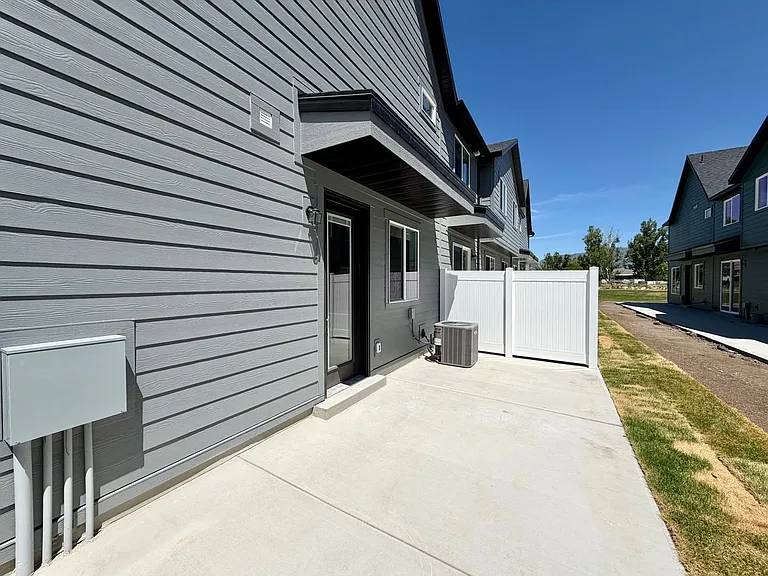 2721 W 2775 N #141 — Photo 17
