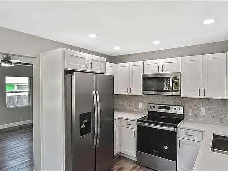 5457 9th Ave — Photo 26