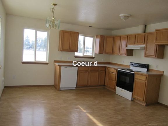 3rd image of 28693 N Caribou Ave