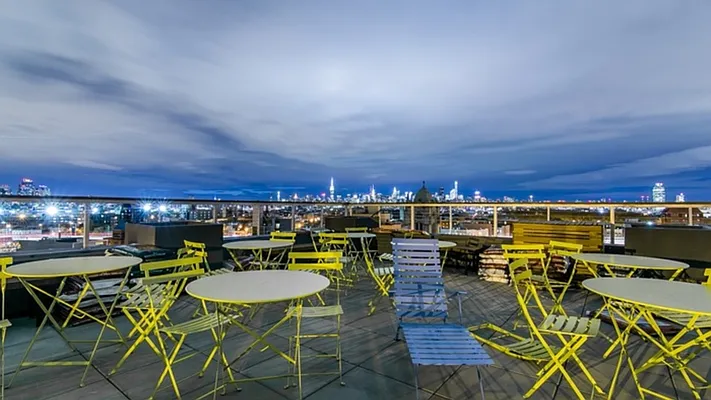 Rented by Nooklyn NYC LLC | media 31