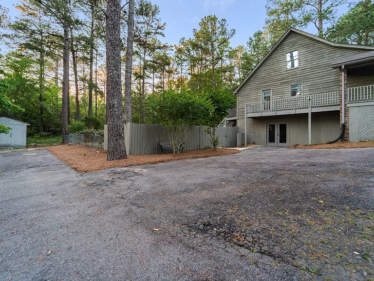 2109 Trail Point — Photo 47