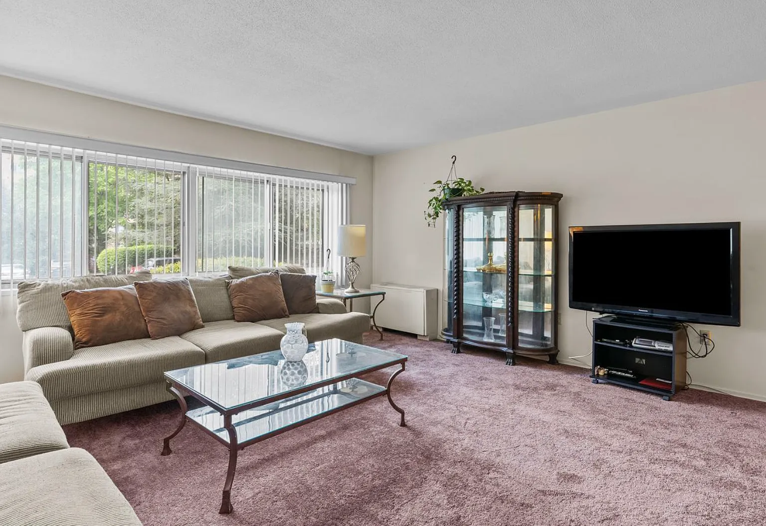 1 bed, 784 sqft, $1,625 — Photo 3