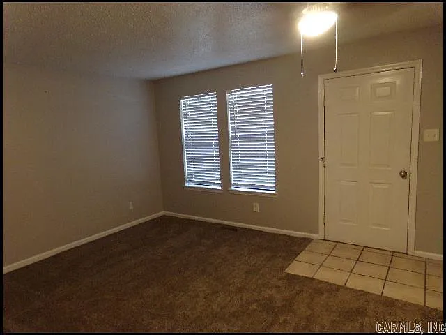 2818 Stephanie Dr — Photo 4