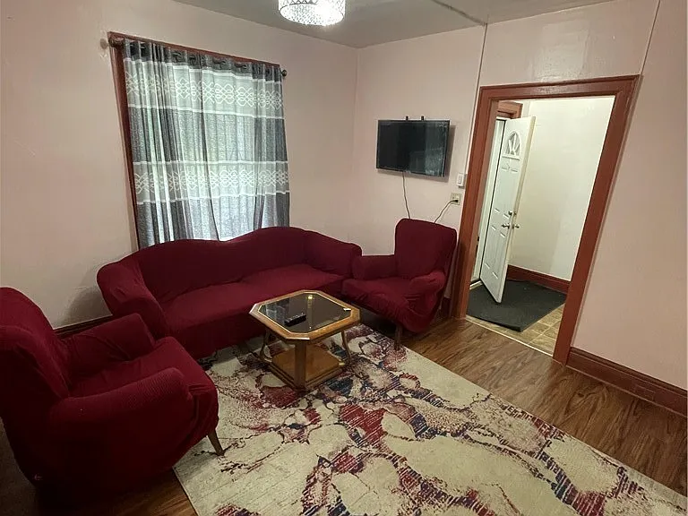 298 Winslow Ave #1 — Photo 5