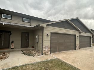 5603 E Brennan Dr, Sioux Falls, SD 57110