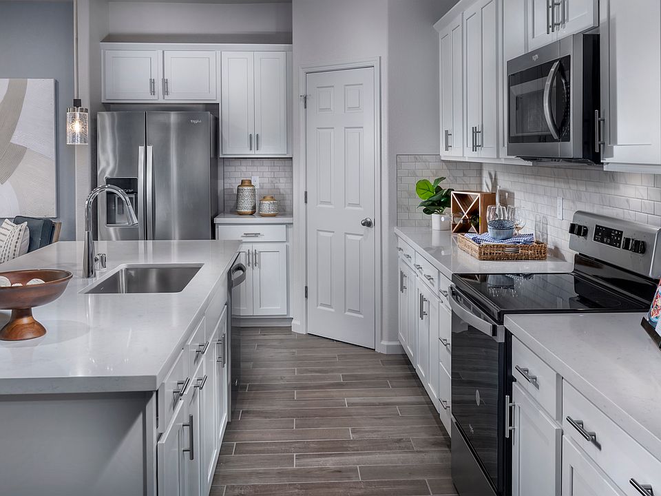 NCA_WalnutLane_Plan2_Kitchen2_407YoungDrive_Model