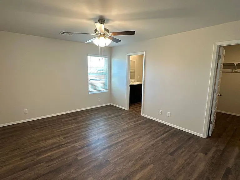 8307 E Queens St — Photo 18