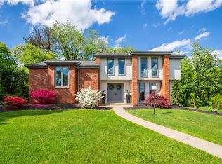 230 Trotwood West Dr, Pittsburgh, PA 15241