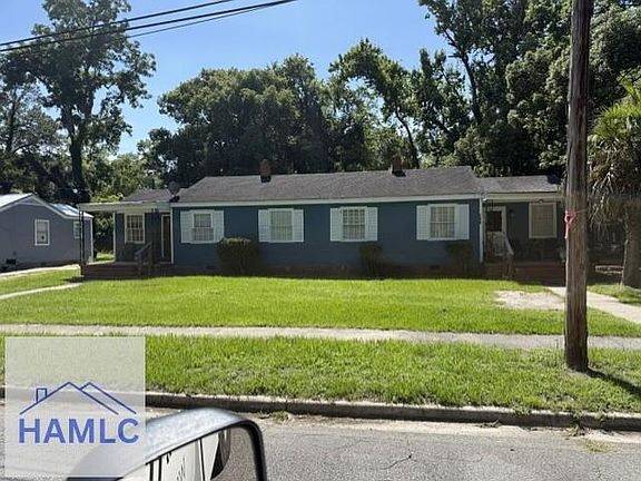 3rd image of 111 Evelyn Ave