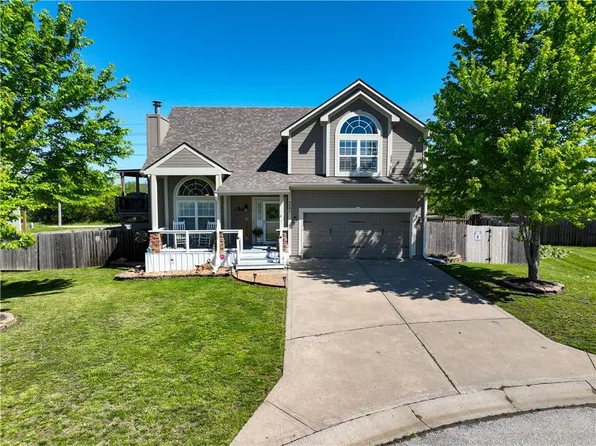 9902 E 219th Cir, Peculiar, MO 64078