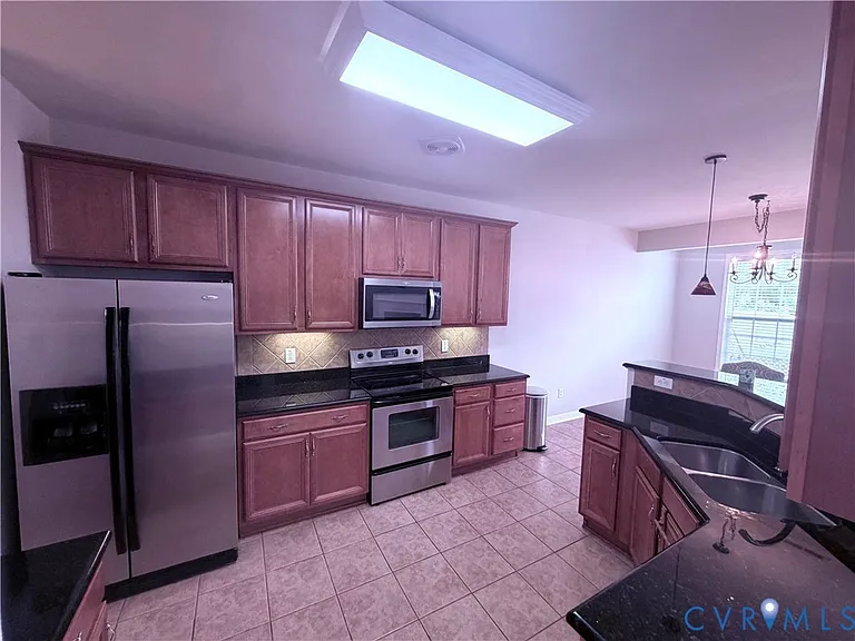 936 Jamerson Ln — Photo 12