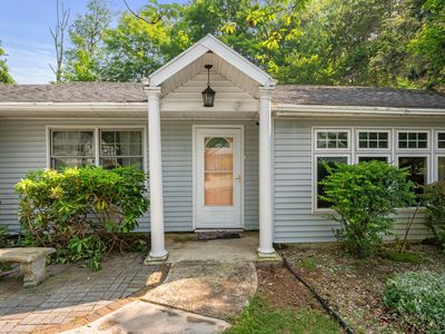 28 Tanglewood Drive, Hamden, CT, 06518