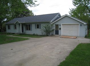 8409 Lake Pleasant Rd, Erie, PA 16509