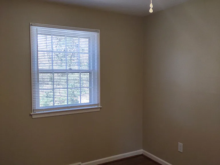13208 Sherri Dr — Photo 21