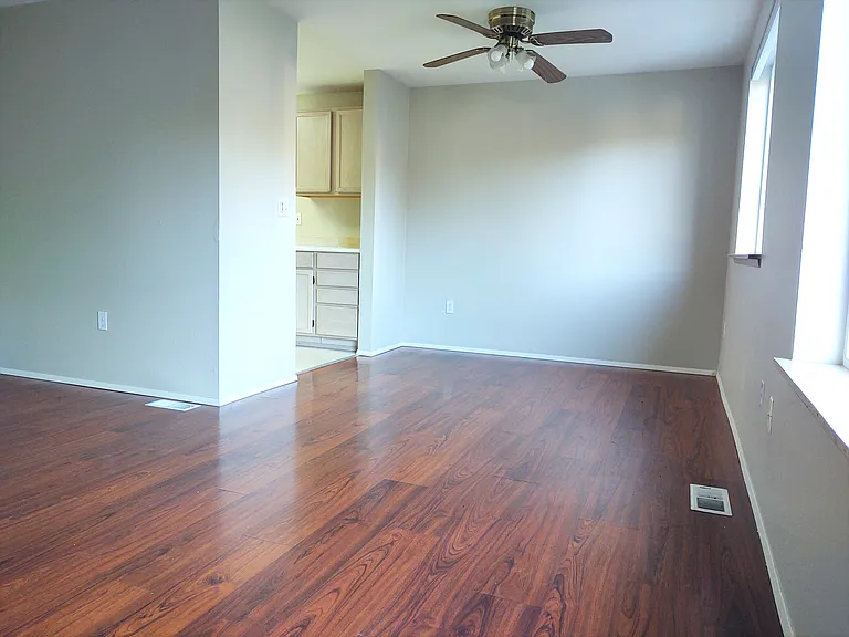 1313 NW Slate Ln #106 — Photo 7