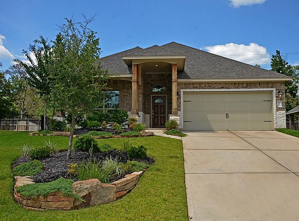 1st image of 126 Black Swan Pl
