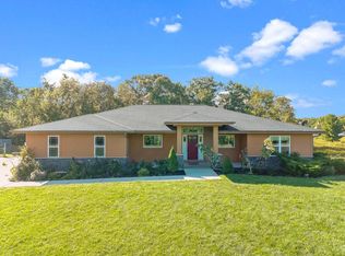 W1933 Itsa Little Rd, East Troy, WI 53120