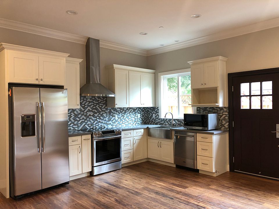 1st image of 10238 Lockwood Dr