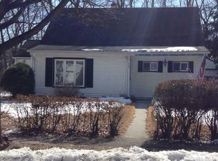 718 Nightingale Rd, West Hempstead, NY 11552