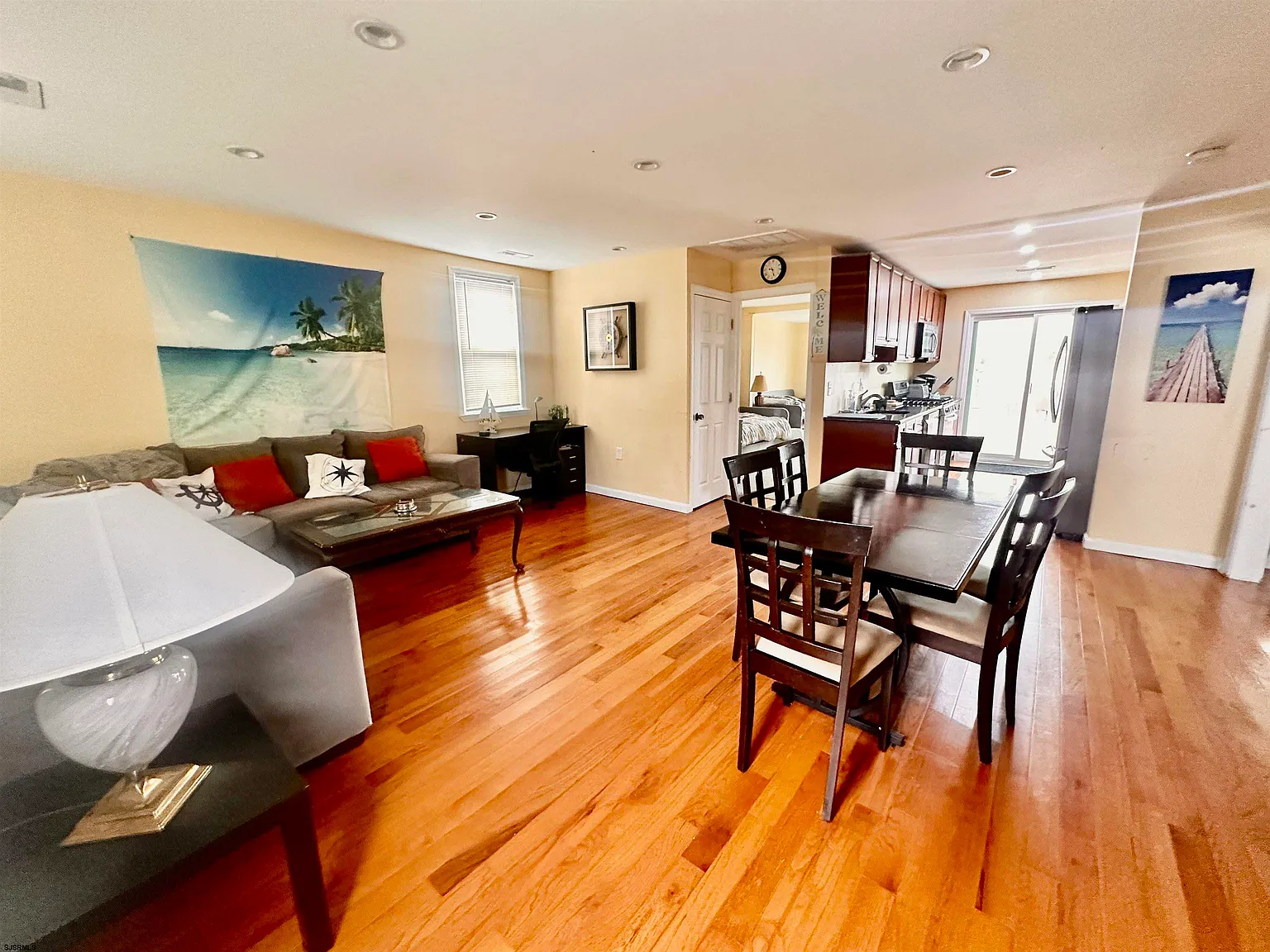 3 bed, 1.0 bath, $2,600 — Photo 2