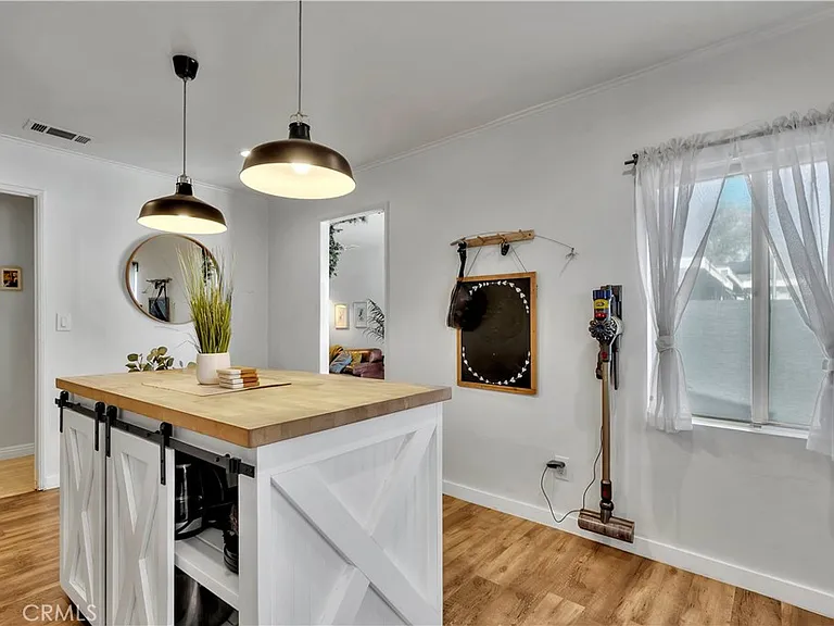 6514 Coldwater Canyon Ave — Photo 16