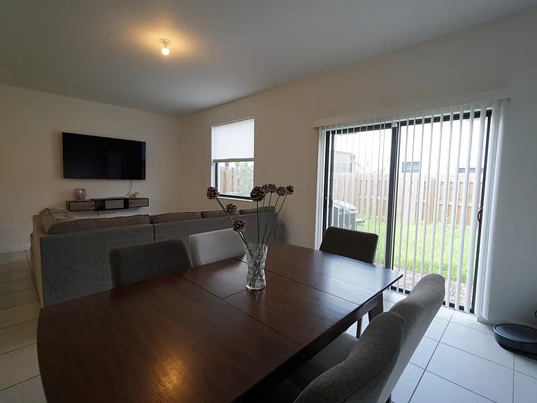 23010 SW 128th Pl — Photo 15