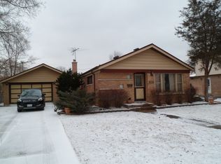 10709 Lyman Ave, Chicago Ridge, IL 60415