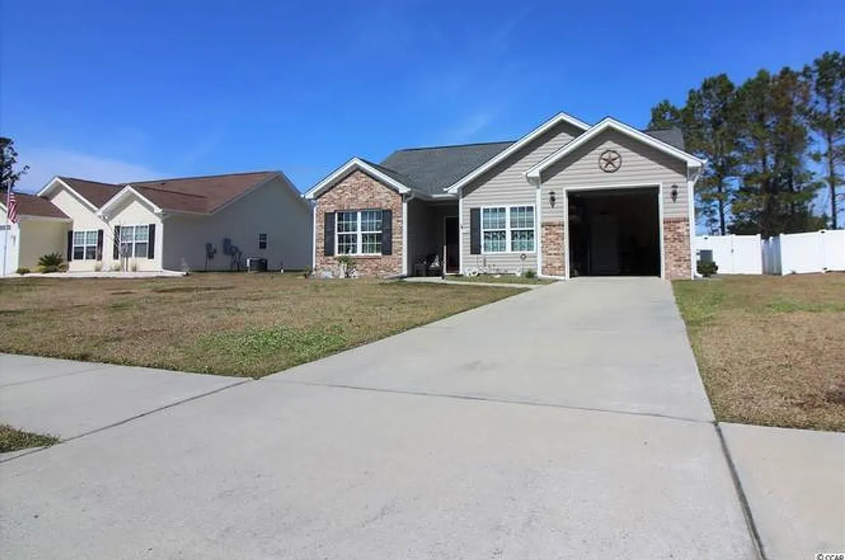 Building Photo - 109 Cottage Creek Cir