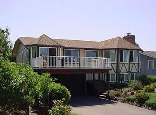1726 S Mountain View Ave, Tacoma, WA 98465
