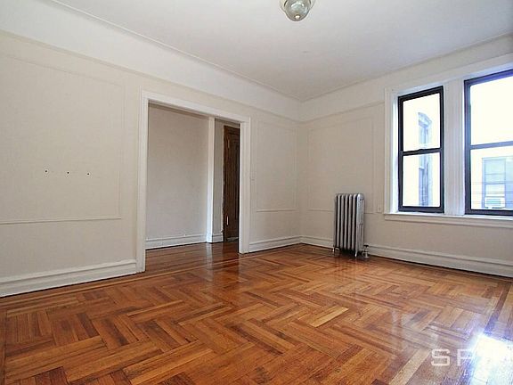 2nd image of 3406 32nd St APT 5D