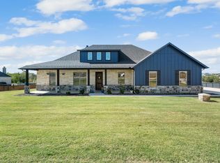 1103 Pioneer Xing, Weatherford, TX 76088