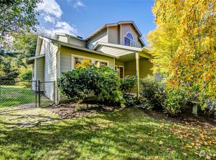 24828 Hillbend Ln NE, Kingston, WA 98346