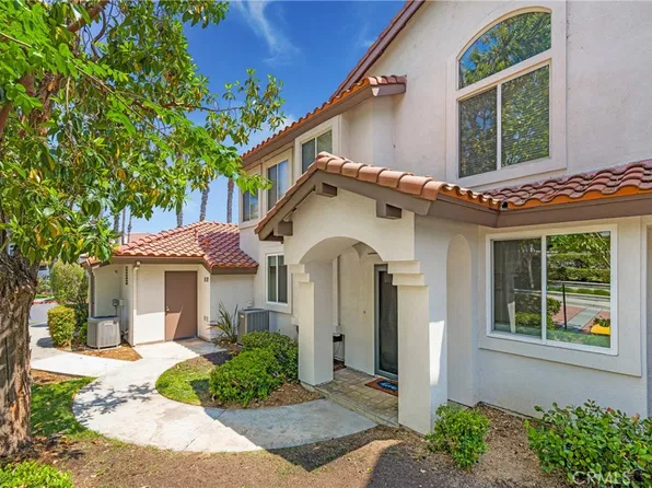 2 Via Entrada, Rancho Santa Margarita, CA 92688