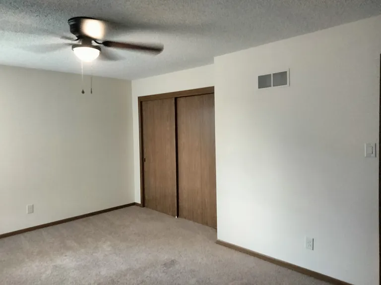 3650 SW Oak Pkwy — Photo 6
