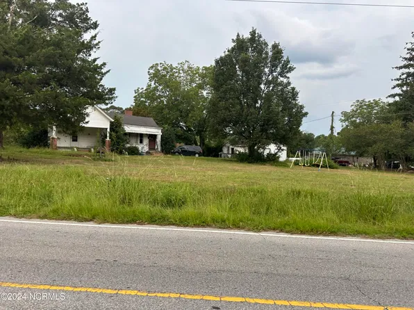 4516 S Us Hwy 301, Four Oaks, NC 27524
