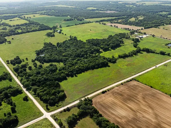 4172 850th Rd, Fredonia, KS 66736