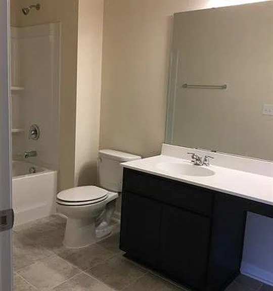 2400 Mynster Dr — Photo 10