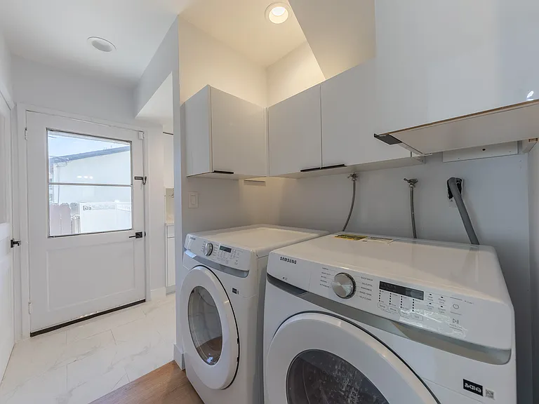 2522 Armacost Ave — Photo 17