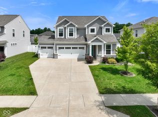6830 Park Grove Blvd, Whitestown, IN