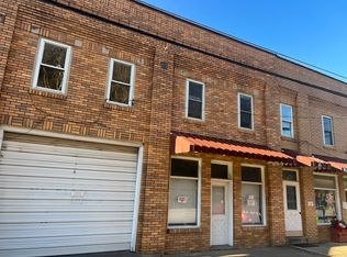 205 S Lewis St #H, Glenville, WV