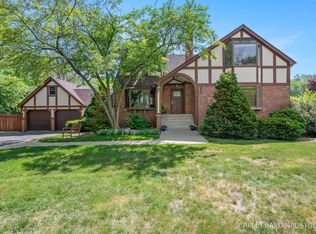 6325 S Richmond Ave, Willowbrook, IL 60527