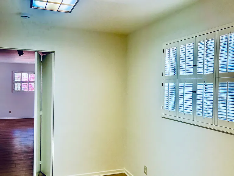 Additional room attaching accessory unit to main house