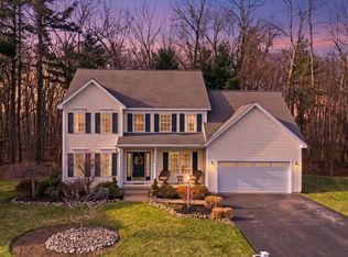 8 Cathywood Court, Clifton Park, NY 12065